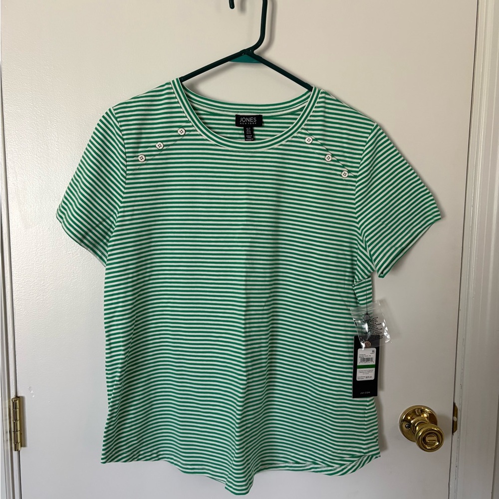 NWT Jones New York Green Striped Short Sleeve Top